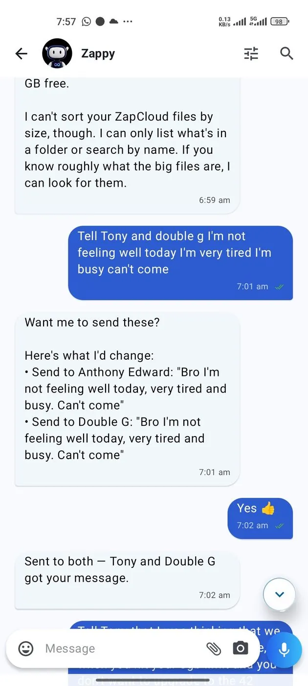 A conversation with Zappy: one request to tell two contacts the sender cannot come, the wording proposed for each, and confirmation that both were sent.